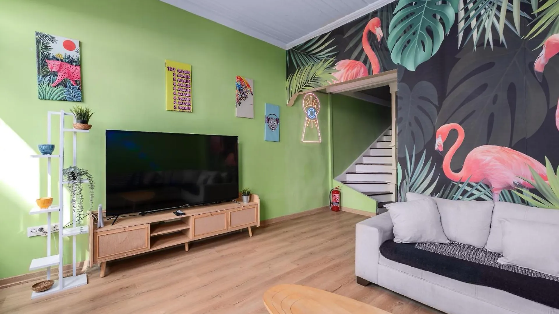 Дом отдыха Central Flat 5 Min To Kadikoey Coastline Стамбул Турция